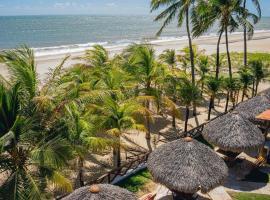 Hotel Velejar Cumbuco，位于卡姆布库的带热水浴缸的酒店