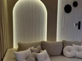 Family & Business Apartments PREMIUM No1 - 1 Bedroom with Private Jacuzzi, Balcony, Parking