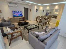 Apartamento pé na areia inteiro-4 quartos 3 cama casal ,4 camas solteiro-3 salas cozinha