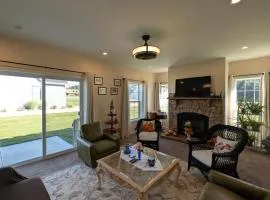 Spacious Entire home close to HoliMont and Village