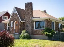 Charming Historic 4 bed -Nearby Eats, Brewery, Shops, Park