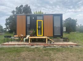 Avalon Tiny Home by Tiny Away, hotel v destinaci Kyneton