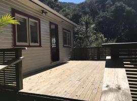 Lifestyle farm stay retreat near CBD, κατάλυμα σε φάρμα σε Lower Hutt