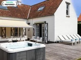 Luxury Villa in Sint-Idesbald with Jacuzzi