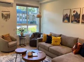 Haven at Greenbridge Close to Airport and Downtown