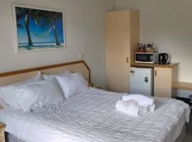 Jopen Motel Unit 6
