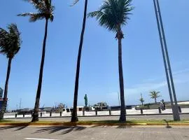 Brisa Marina Suites - Atras de Playa regatas y Malecon