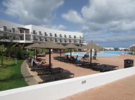 BCV Private 2 Bed Apartment with Pool View Dunas Resort 7009, Resort in Santa Maria