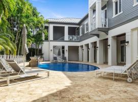 New Luxe Super Villa by The Glam Homes, hôtel à Plantation