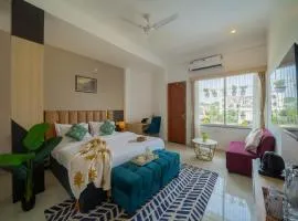 Perfectstayz Premium Kaashin near Kashi Ghat