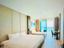 MELLIA OCEANUS NHA TRANG BAY Five-Star Suites，位于芽庄的酒店