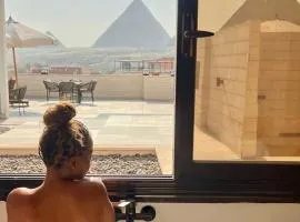 The kings of pyramids view inn