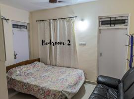 Newly Renovated 2BHK in Margao, hotel in Madgao