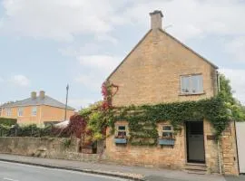 Yarn Cottage