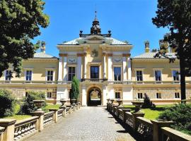 Zámek Světlá nad Sázavou, hotel v destinaci Světlá nad Sázavou