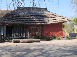 Paradise Camp Rooms: Groutfontein şehrinde bir otel