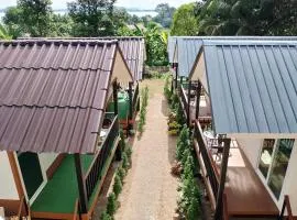 The white resort & restaurant koh yao yai