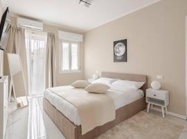 Dream house in center!, self-catering accommodation sa Gozzano