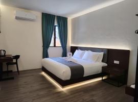 The Great Hotel Sri Iskandar, place to stay in Seri Iskandar