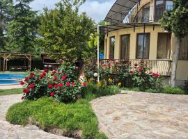 Complex Maxim - sea view and free parking