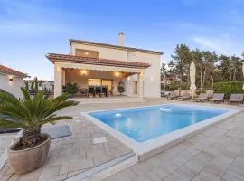 Villa Kunfin ZadarVillas