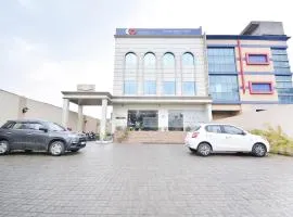 HOTEL O NEW AARKAY INN & SUITES
