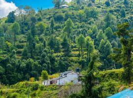Arameh-A Boutique Orchard Retreat Near Kasauli, hotel in Rājgarh