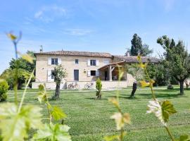 Logis de Belle Rive, hotel en Saint-Sulpice-de-Faleyrens