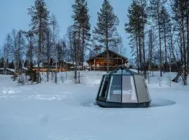AuroraHut, Overwater Hut