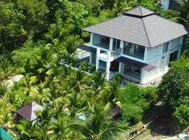 VILLA Coconut Sala - Salad Beach, sunsets, seaviews, palm trees