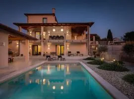 Luxury Villa Wave heated pool sauna