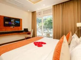 Mulberry Resort Centrally Heated Boutique Retreat