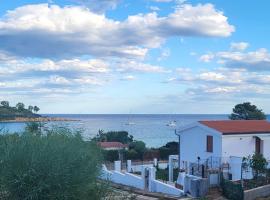 Villa Porto Frailis G&C, hotel in Àrbatax