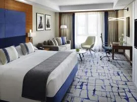 Mövenpick Hotel & Apartments Bur Dubai