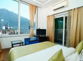N3N Ganga Retreat by Stotrak