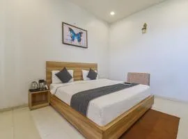 HOTEL OXUS, Pratap Nagar