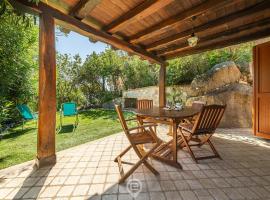 Alessandra Garden Hideaway, hotel a Simius