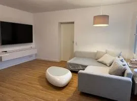 Modern 5-room apartment in Düsseldorf