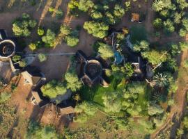 Kalahari Bush Breaks Lodge, khách sạn ở Buitepos