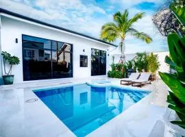 Bangkok Luxury Private Pool & Jacuzzi Villa , Daily Maid