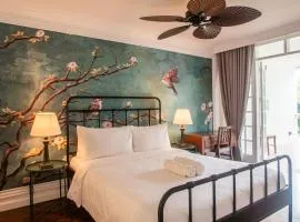 MiraNamin Nest SAMPAGUITA Suite - Balconies, Garden View, Pet Friendly with a Fee