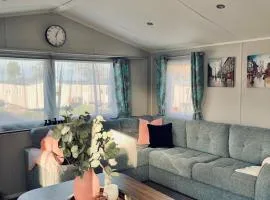 Lovely 3 bedroom holiday home in Seton Sand caravan park Wi-Fi Xbox