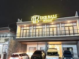 The Bali Hotel, hotel in Sumedang Utara