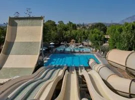 Atlantica Akti Zeus Hotel