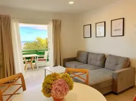Salt & Serenade Modern Ocean View Apartment with Pool in Bajamar
