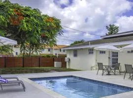 Hello Summer! 1-2 bedroom rate villa