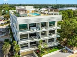The Sands 3 - Take Ten Off This Spacious Oceanfront Condo with Panoramic Views