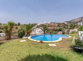 3 Bedroom Cozy Home In Fuengirola