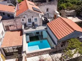 Nice Home In Murter With Private Swimming Pool, Can Be Inside Or Outside