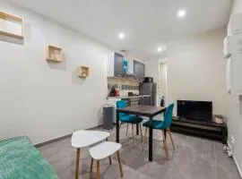 Appartement RDC avec parking au centre-ville